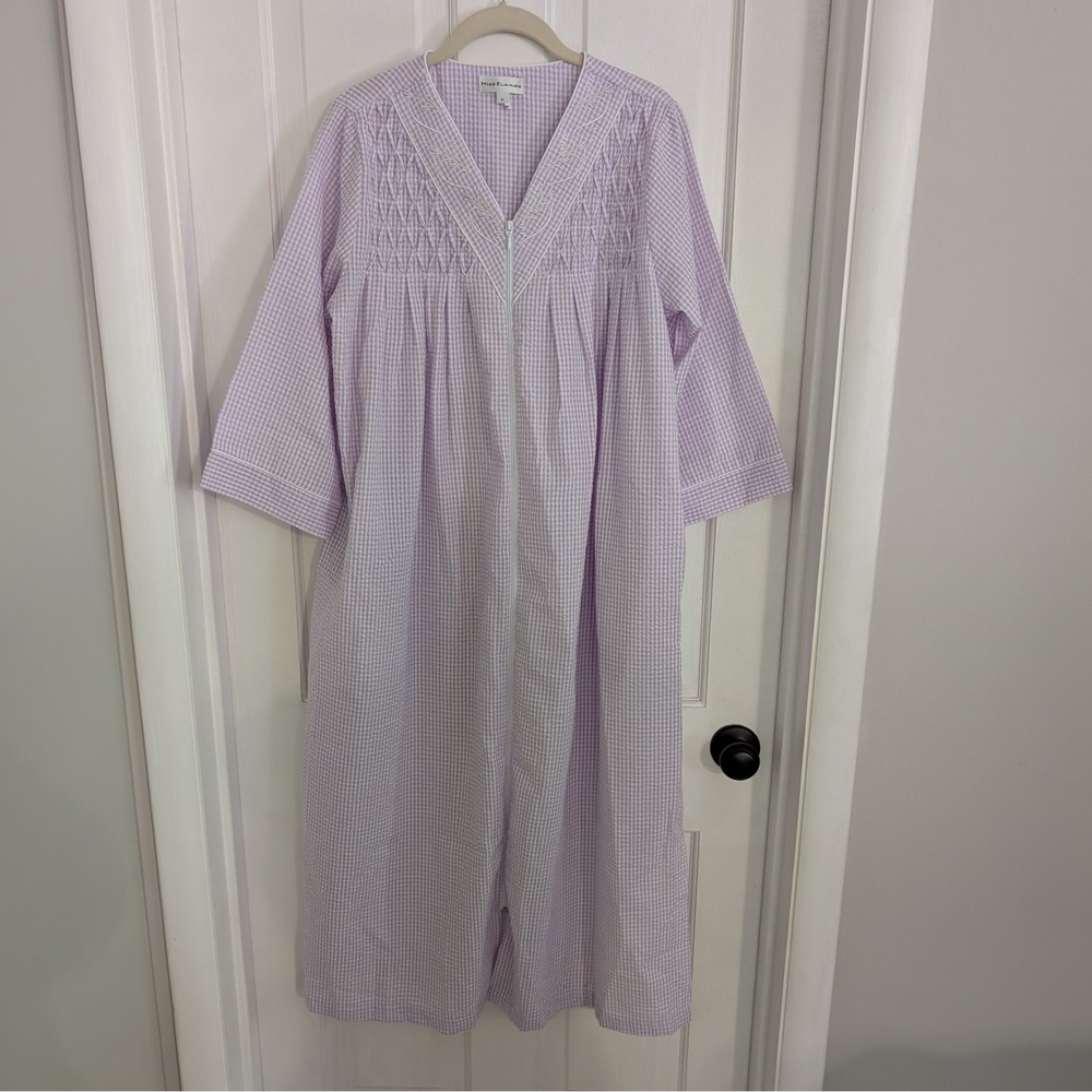 Miss Elaine Womens Seersucker Robe MEDIUM Gingham Check Embroidered Zip Up